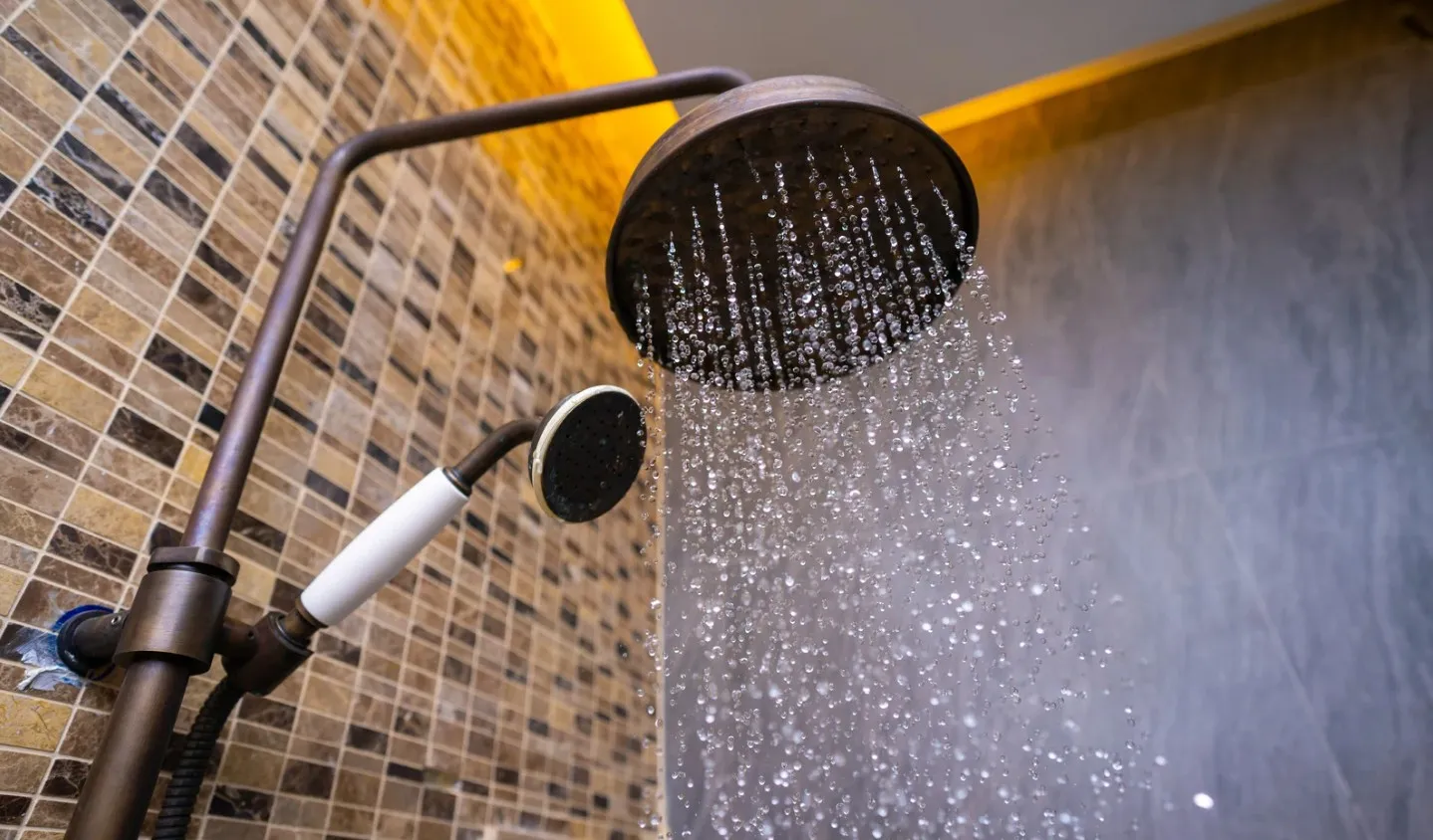 Je n'ai plus d'eau chaude, que faire ? Hugo Dubois — free download